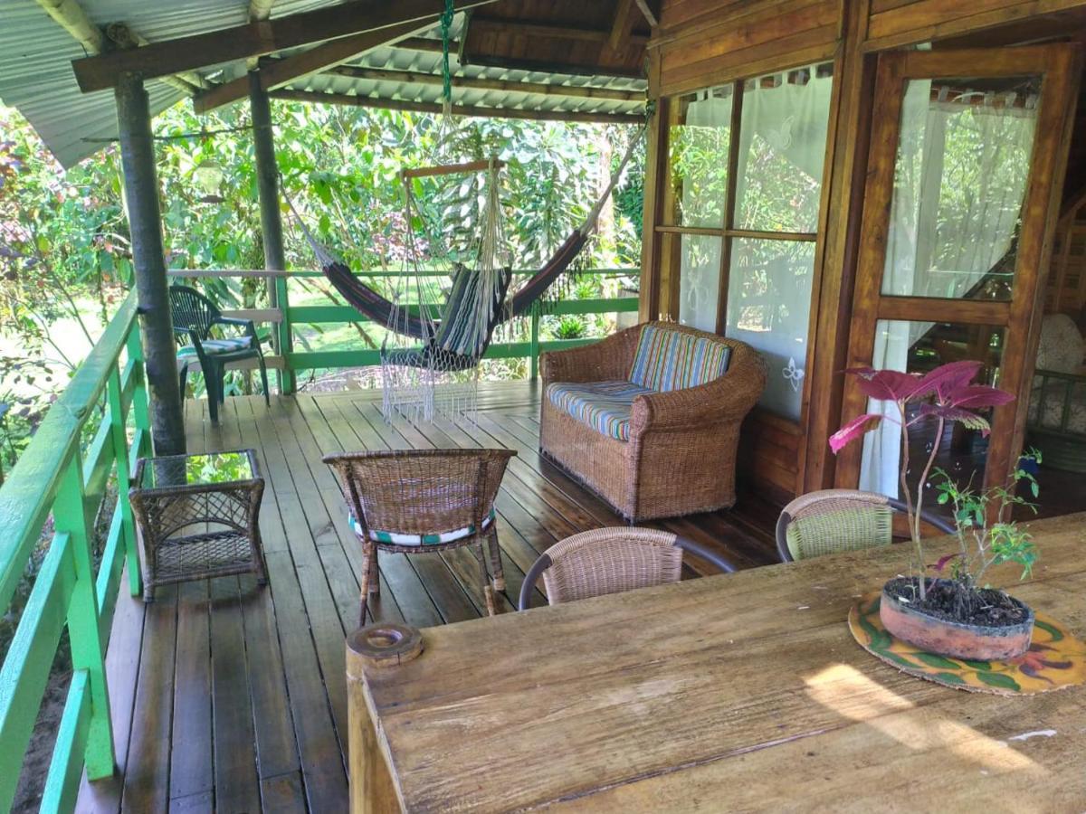 Mindo Eco Chalet Con Rio Y Cascada Exterior foto